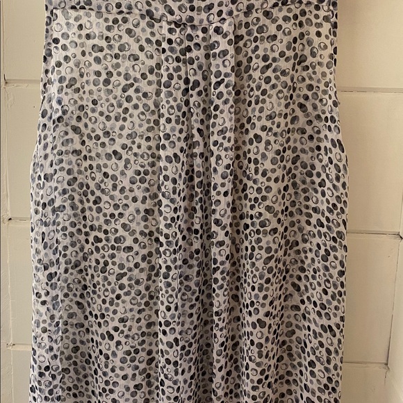 Sleeveless summer top - Picture 5 of 6